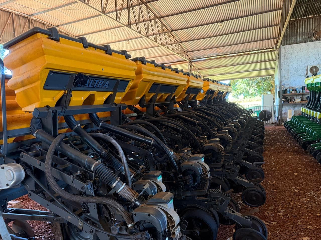 Plantadeira Valtra